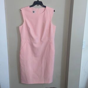 Brand new Anne Klein Women's Anne Crepe Sheath Dress With Extended Shoulder